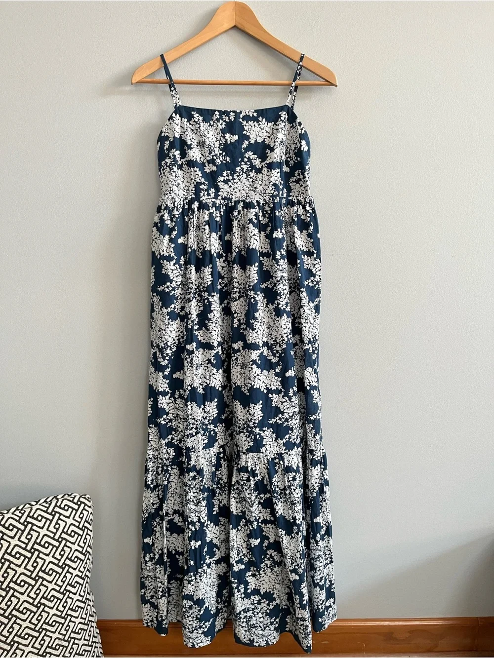 Abercrombie & Fitch Floral Tiered Maxi Dress Size Small Lined Cotton Cottagecore